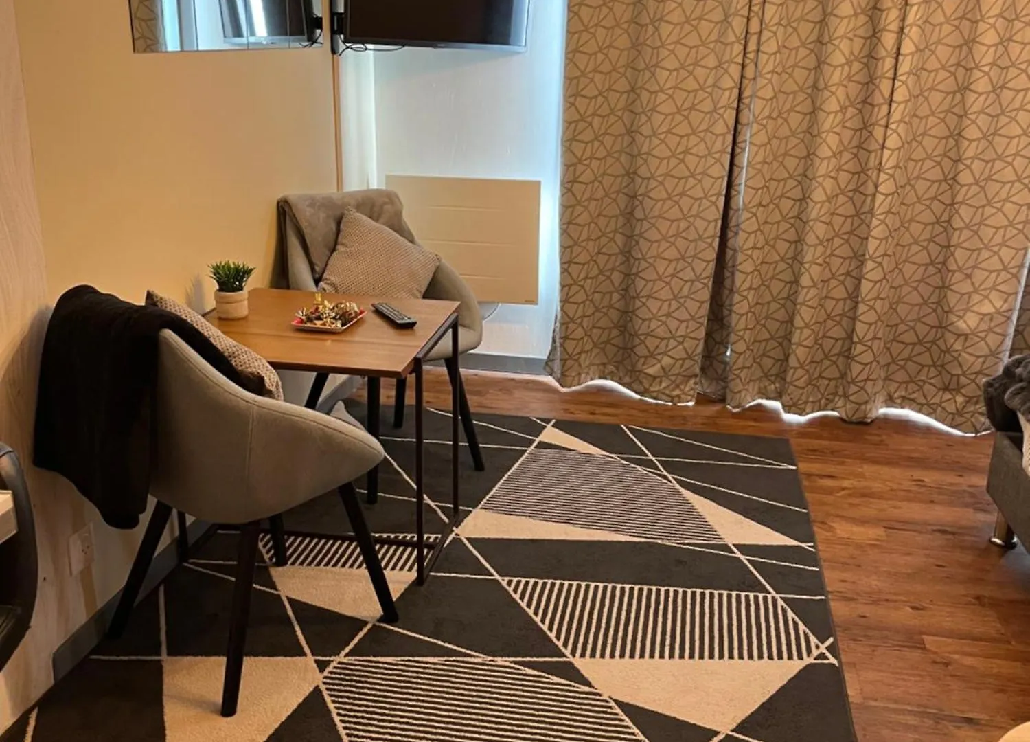 Studio Aux Pieds Des Montagnes Bourg-Saint-Maurice 0*,